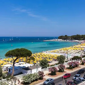  Affittacamere Camera Con Bagno Condiviso Di Fronte Spiaggia Italia