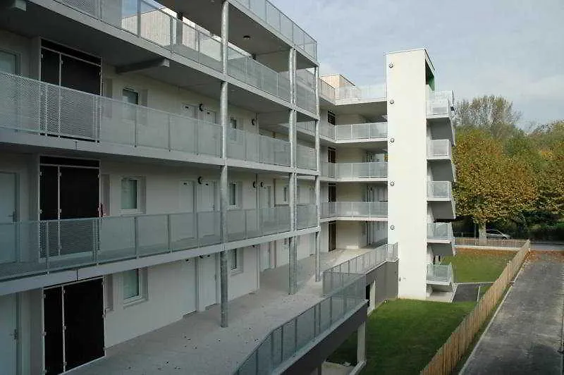 Residence Azurea Aix-les-Bains 3*,